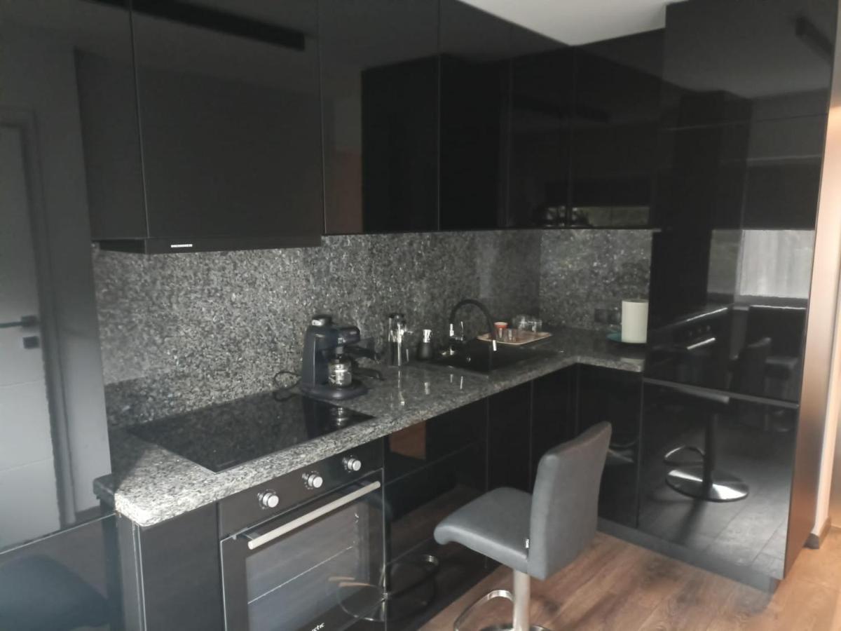 New Apartment Apartament Modern Recent Construit Modern Ujepitesu Tarsashazi Lakresz Miercurea Ciuc Bagian luar foto