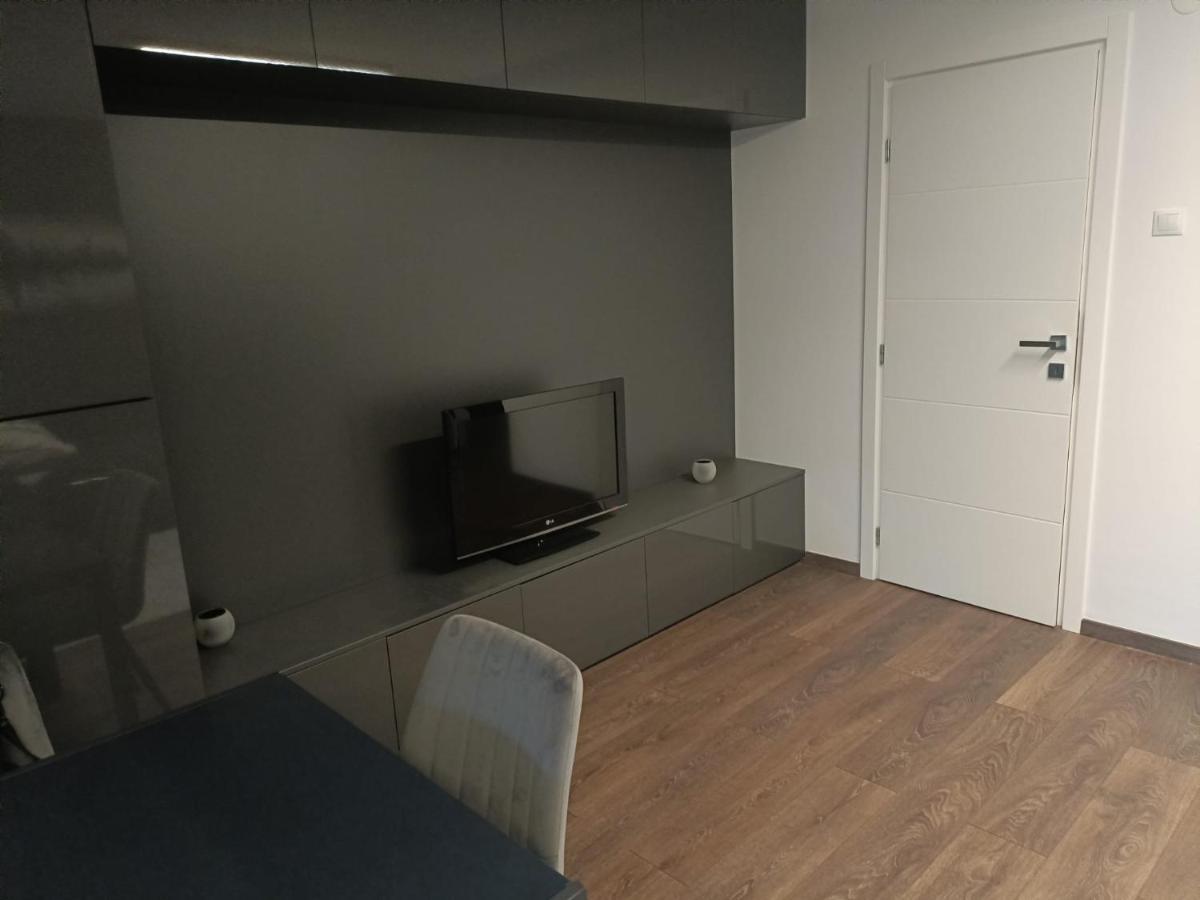 New Apartment Apartament Modern Recent Construit Modern Ujepitesu Tarsashazi Lakresz Miercurea Ciuc Bagian luar foto